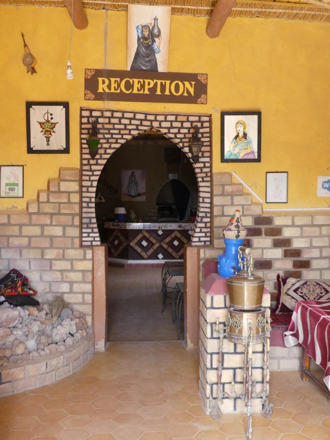 Les Pyramides Hotel Merzouga Exterior foto